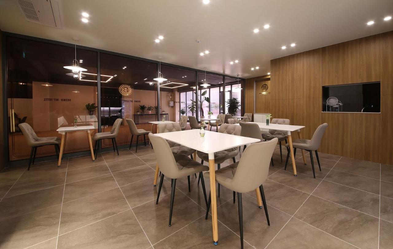 Brown Dot Hotel Sinan Gwangju Metropolitan City Екстериор снимка