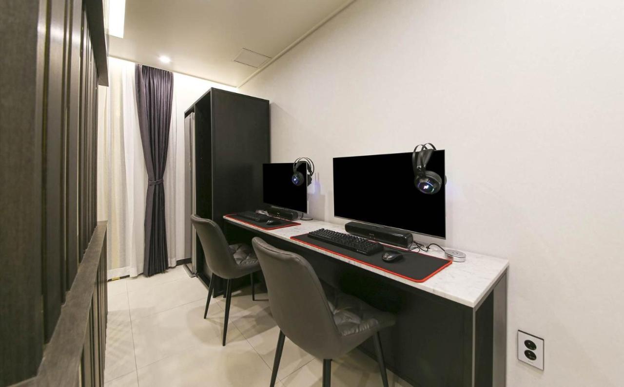 Brown Dot Hotel Sinan Gwangju Metropolitan City Екстериор снимка