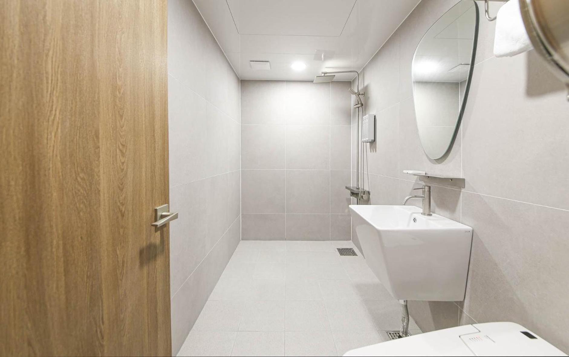 Brown Dot Hotel Sinan Gwangju Metropolitan City Екстериор снимка