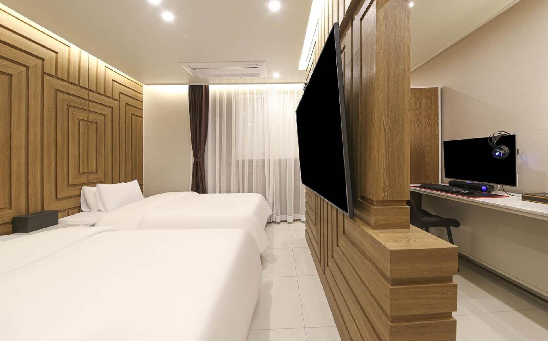 Brown Dot Hotel Sinan Gwangju Metropolitan City Екстериор снимка