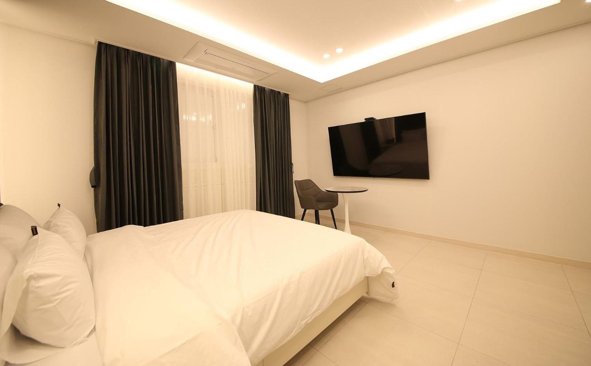 Brown Dot Hotel Sinan Gwangju Metropolitan City Екстериор снимка