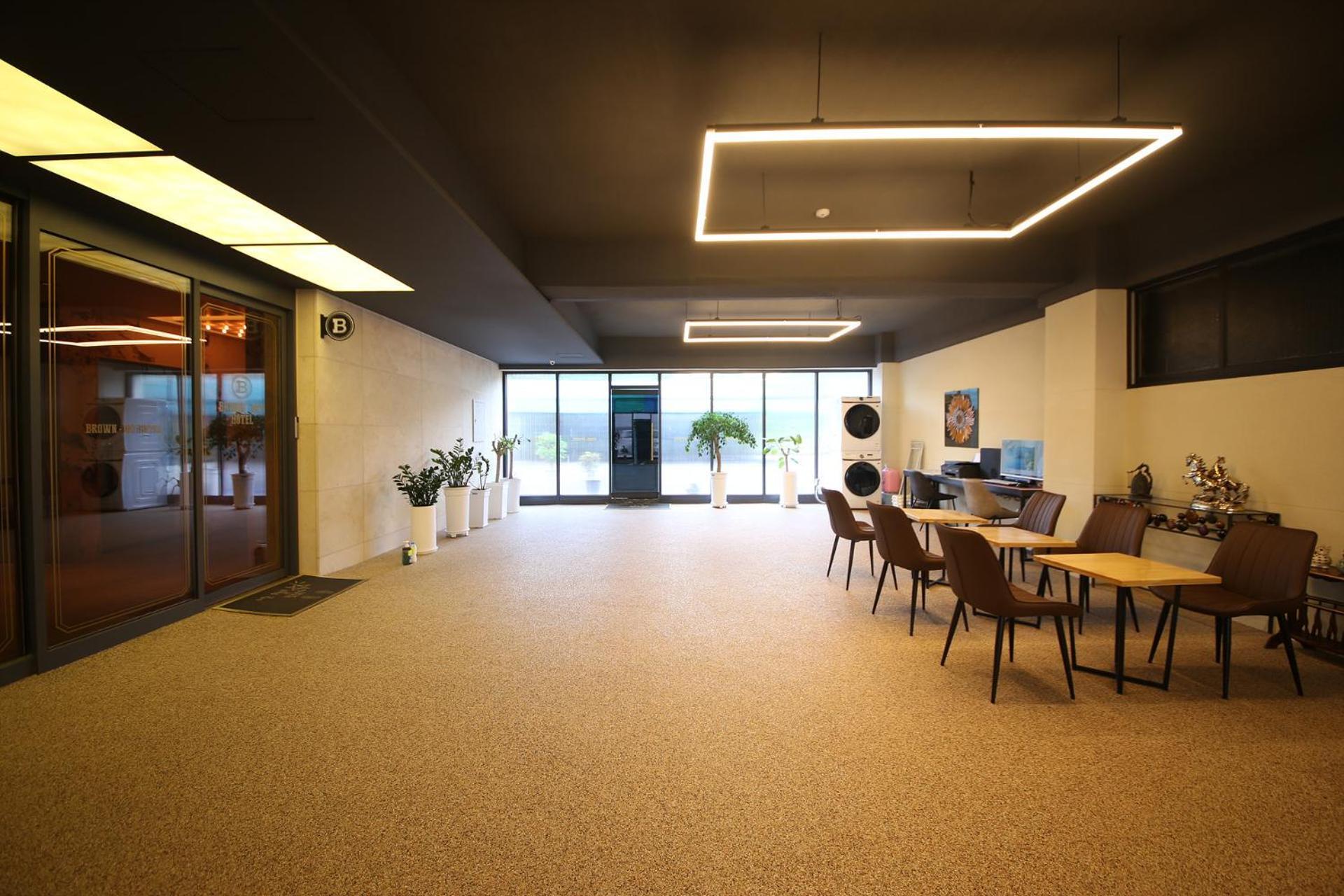 Brown Dot Hotel Sinan Gwangju Metropolitan City Екстериор снимка